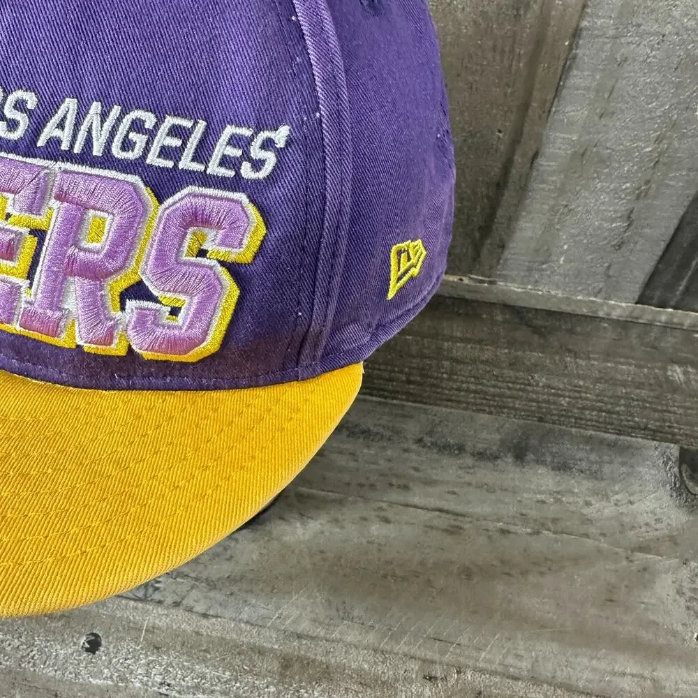 NBA‎ Los Angeles Lakers SnapBack Hat Cap New Era Purple Hardwood Classics